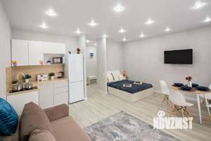 Студия квартира, посуточно, 42м2, 11/18 этаж
