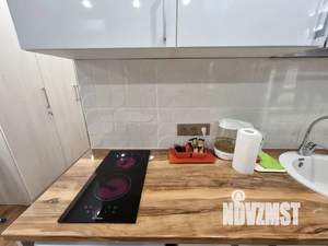 Студия квартира, посуточно, 23м2, 4/10 этаж