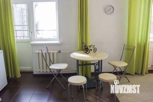 Студия квартира, посуточно, 35м2, 4/9 этаж