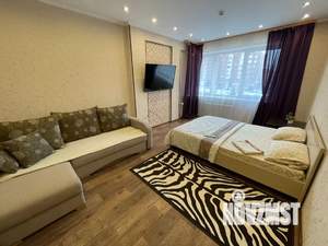 Студия квартира, посуточно, 47м2, 4/8 этаж