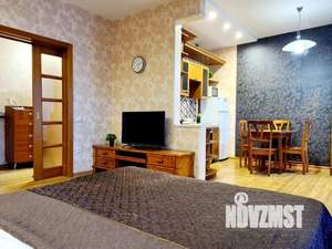 Студия квартира, посуточно, 45м2, 7/10 этаж