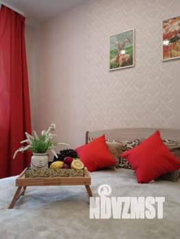 1-к квартира, посуточно, 36м2, 1/1 этаж