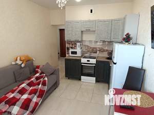 1-к квартира, посуточно, 37м2, 13/17 этаж