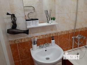 2-к квартира, посуточно, 60м2, 2/5 этаж