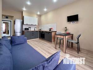 1-к квартира, посуточно, 43м2, 9/16 этаж