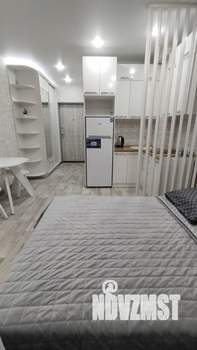 Студия квартира, посуточно, 22м2, 2/10 этаж