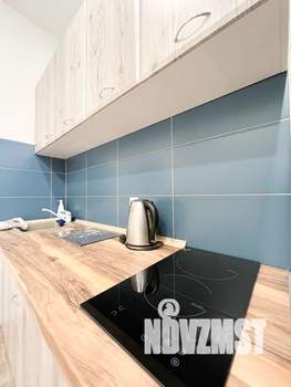 Студия квартира, посуточно, 33м2, 2/9 этаж