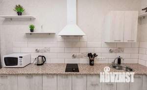 2-к квартира, посуточно, 47м2, 1/1 этаж