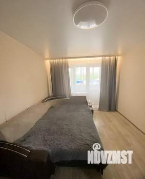 1-к квартира, посуточно, 32м2, 2/4 этаж