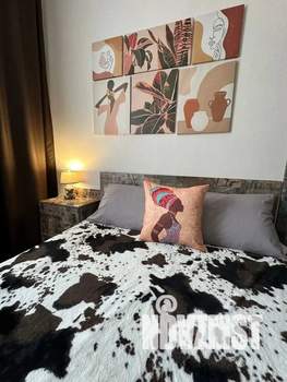 Студия квартира, посуточно, 35м2, 12/16 этаж