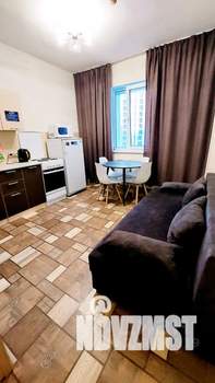 2-к квартира, посуточно, 45м2, 2/18 этаж