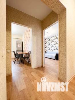 2-к квартира, посуточно, 55м2, 13/14 этаж