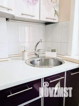 Студия квартира, посуточно, 30м2, 6/16 этаж