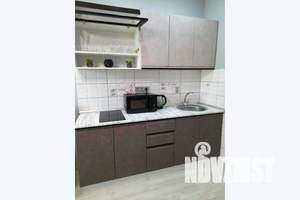 1-к квартира, посуточно, 42м2, 4/17 этаж