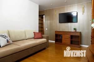 2-к квартира, посуточно, 60м2, 1/4 этаж