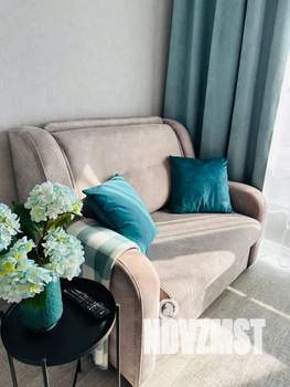 1-к квартира, посуточно, 42м2, 12/20 этаж