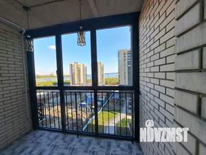 Студия квартира, посуточно, 31м2, 10/18 этаж