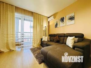 1-к квартира, посуточно, 60м2, 1/1 этаж