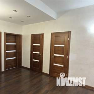 3-к квартира, посуточно, 100м2, 1/1 этаж