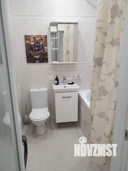 Студия квартира, посуточно, 40м2, 15/18 этаж