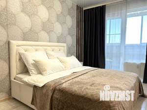 1-к квартира, посуточно, 43м2, 15/16 этаж