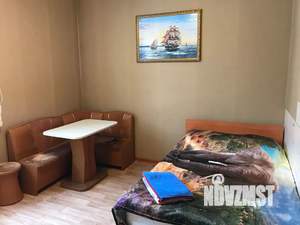 1-к квартира, посуточно, 18м2, 1/2 этаж