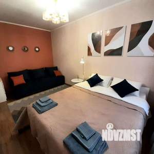 2-к квартира, посуточно, 68м2, 1/1 этаж