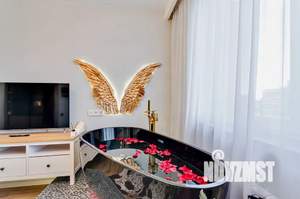 Студия квартира, посуточно, 42м2, 15/16 этаж