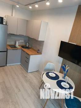 Студия квартира, посуточно, 30м2, 8/17 этаж