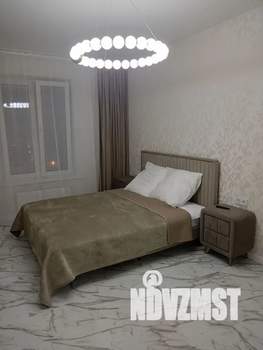 2-к квартира, посуточно, 43м2, 8/17 этаж