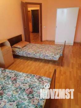 2-к квартира, посуточно, 50м2, 1/1 этаж