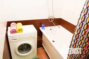 3-к квартира, посуточно, 80м2, 3/7 этаж