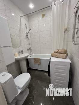 Студия квартира, посуточно, 36м2, 3/9 этаж