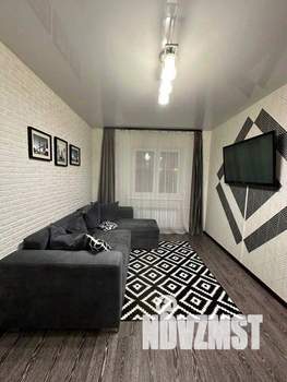 2-к квартира, посуточно, 50м2, 1/1 этаж