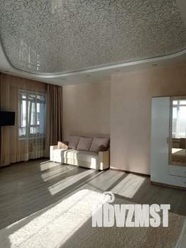 3-к квартира, посуточно, 140м2, 16/16 этаж