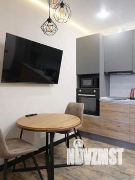 Студия квартира, посуточно, 35м2, 8/16 этаж