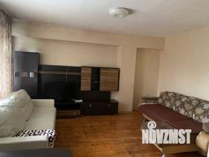 1-к квартира, посуточно, 45м2, 6/9 этаж