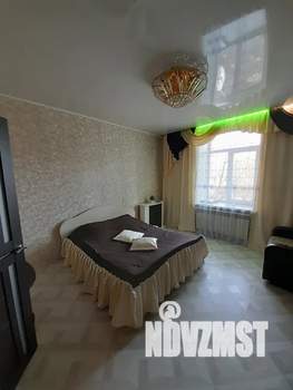 1-к квартира, посуточно, 40м2, 2/5 этаж