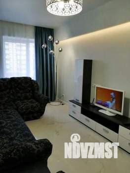 1-к квартира, посуточно, 40м2, 1/1 этаж