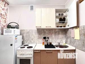 1-к квартира, посуточно, 32м2, 1/1 этаж