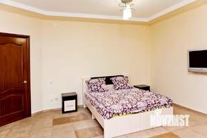 Студия квартира, посуточно, 35м2, 2/16 этаж