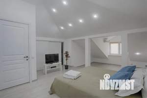 1-к квартира, посуточно, 105м2, 2/2 этаж