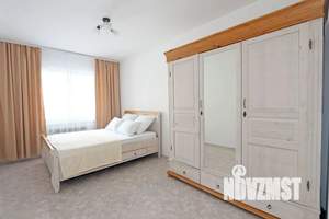 2-к квартира, посуточно, 60м2, 2/18 этаж