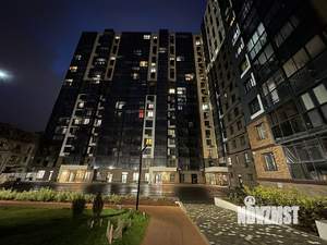 1-к квартира, посуточно, 44м2, 18/20 этаж