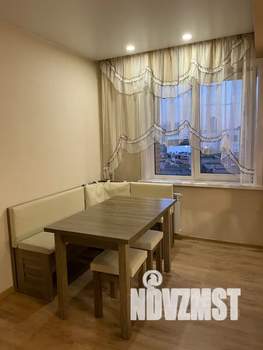 1-к квартира, посуточно, 46м2, 5/18 этаж