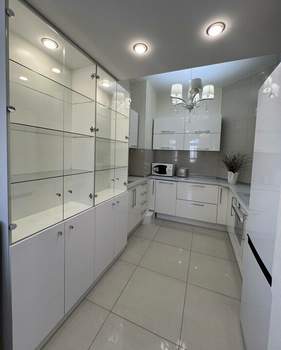 3-к квартира, на длительный срок, 80м2, 9/9 этаж