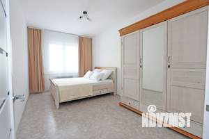 2-к квартира, посуточно, 60м2, 2/18 этаж