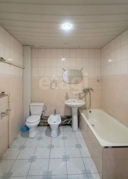 5-к квартира, на длительный срок, 156м2, 6/6 этаж