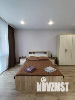 Студия квартира, посуточно, 40м2, 5/16 этаж