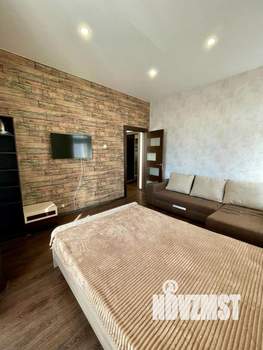 1-к квартира, посуточно, 42м2, 4/9 этаж